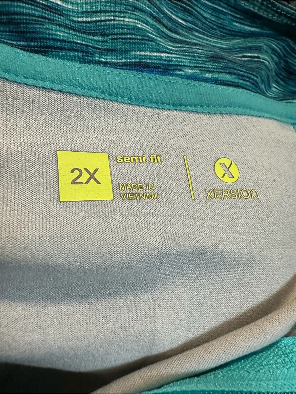 Women’s 2X Xersion multi stripped active wear top w/half zipper.  P2P 26.25” - Picture 6 of 6
